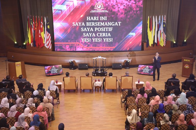 11 Jun 2024 | Perhimpunan Bulanan YB Menteri Di Jabatan Perdana Menteri (Undang-Undang Dan Reformasi Institusi) Bagi Bulan Jun 2024